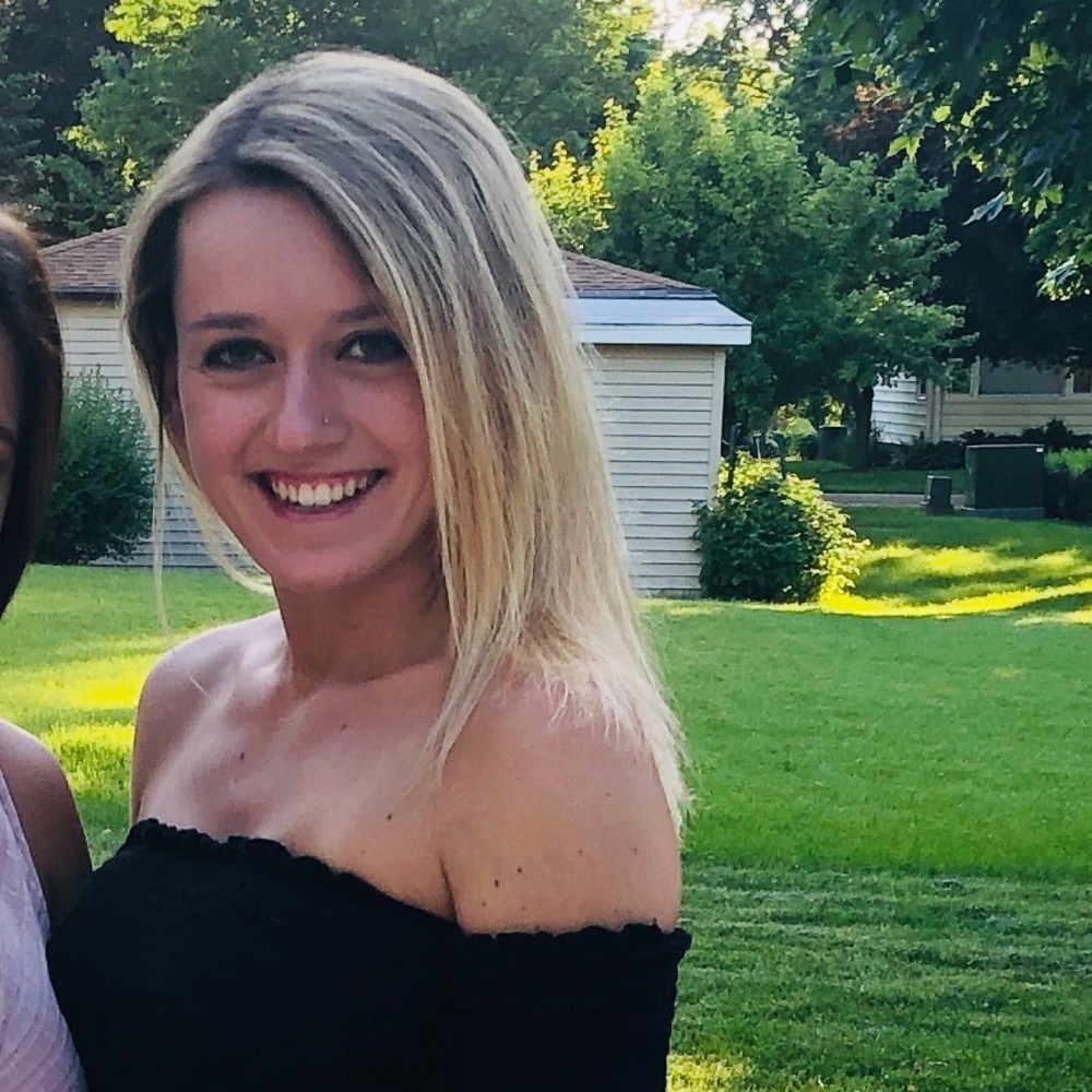 Meet your Posher, Bri